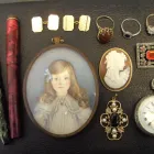 Business 11 image COINS & COLLECTABLES Vintage Shops in Worthing We