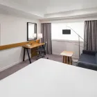 Business 3 image CROWNE PLAZA NOTTINGHAM, AN IHG HOTEL Wedding Venues in Nottingham No