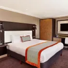 Business 4 image DOUBLETREE BY HILTON HOTEL LONDON - HYDE PARK Hotels & Inns in London Gr