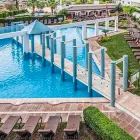 Business 2 image GGH - GLOBAL GREAT HOTELS  - GARDEN LAGO Hotels & Inns in London Gr