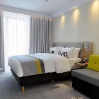 Business 12 image HOLIDAY INN EXPRESS CAMBRIDGE WEST - CAMBOURNE, AN IHG HOTEL Travel & Tourism in Cambridge Ca