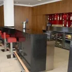 Business 19 image HOLIDAY INN EXPRESS LONDON - CITY Hotels & Inns in London Gr