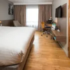 Business 5 image HOLIDAY INN LONDON - WEST, AN IHG HOTEL Wedding Venues in London Gr