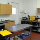 Business 7 image MASON BUILDERS Carpenters & Joiners in Northampton No