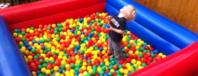 Business 13 image CHINA TOWN (GARFORTH) Fast Food Restaurants in Leeds We