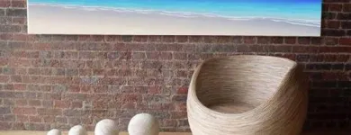 Business 2 image DANIEL LAURENCE Artists in Brighton Ea