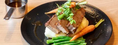 Business 56 image HOLIDAY INN BELFAST CITY CENTRE, AN IHG HOTEL Wedding Venues in Belfast Co