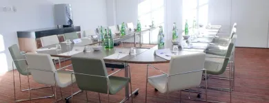 Business 6 image HOLIDAY INN EXPRESS LONDON - CITY, AN IHG HOTEL Wedding Venues in London Gr