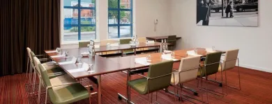 Business 8 image HOLIDAY INN EXPRESS LONDON - CITY, AN IHG HOTEL Wedding Venues in London Gr