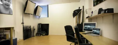 Business 6 image XCHANGE 4 CASH Pawnbrokers in Northampton No