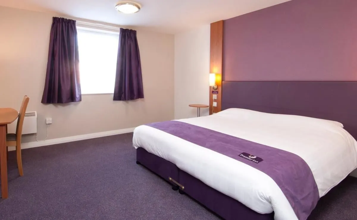 Business 12 image PREMIER INN CAMBRIDGE (A14, J32) HOTEL