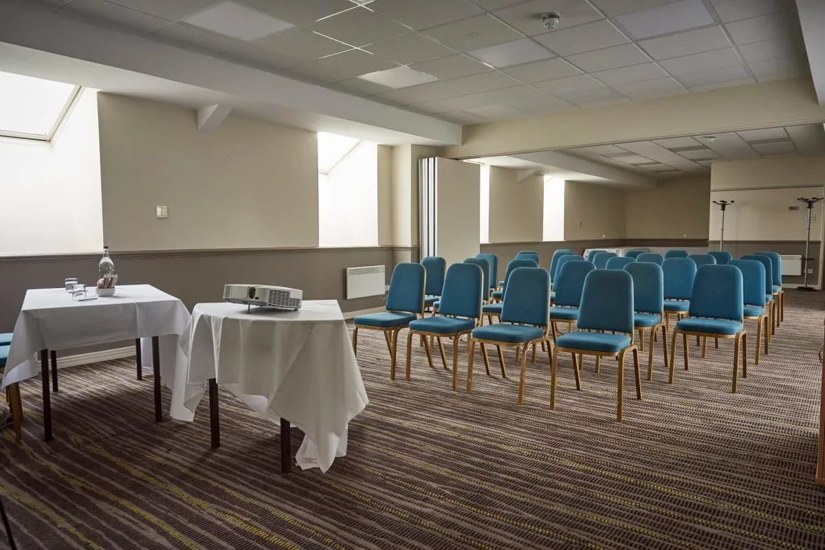 Business 6 image HOLIDAY INN NORTHAMPTON WEST M1, JCT 16, AN IHG HOTEL