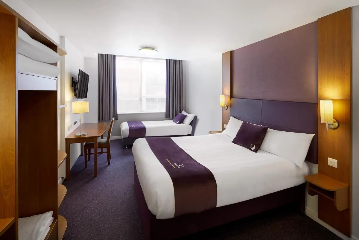 Business 2 image PREMIER INN CAMBRIDGE (A14, J32) HOTEL